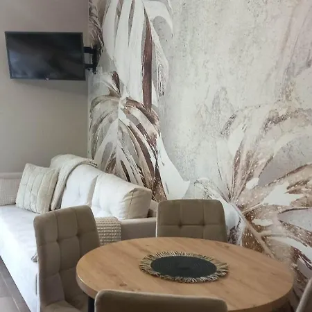 Aqua 27 Premium Nearby 斯维诺乌伊希切