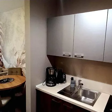 Aqua 27 Premium Nearby * سفينويتشي